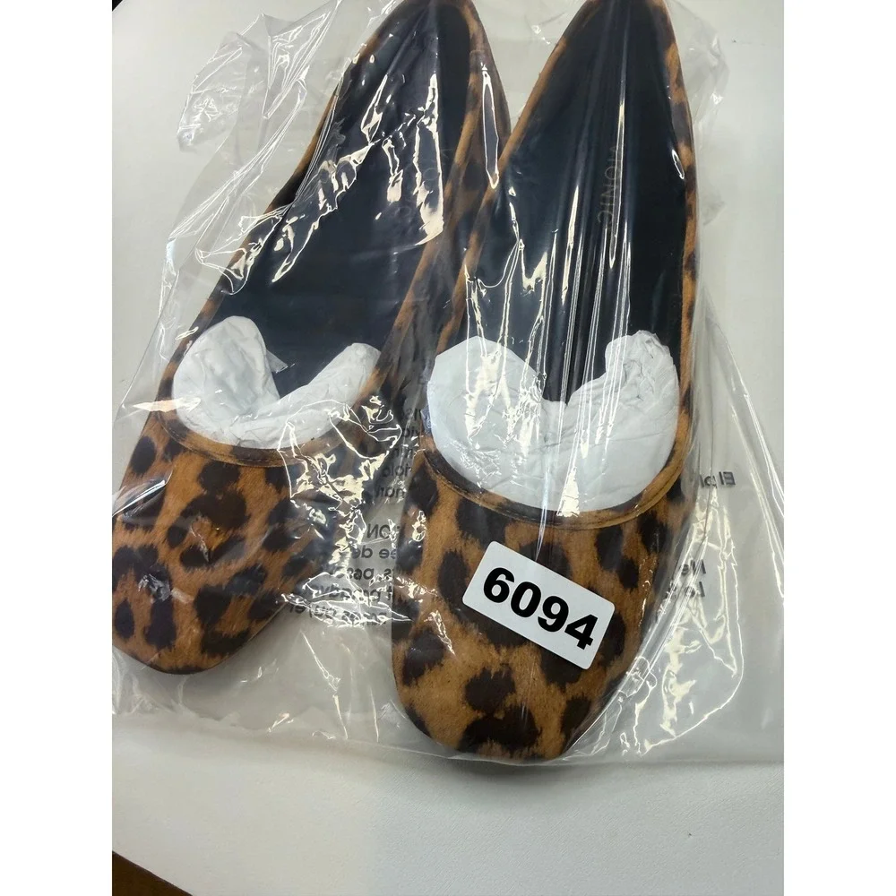 Vionic Orinda Leopard Print Square Toe Ballet Orthopedic Flats Womens 9 Wide NEW